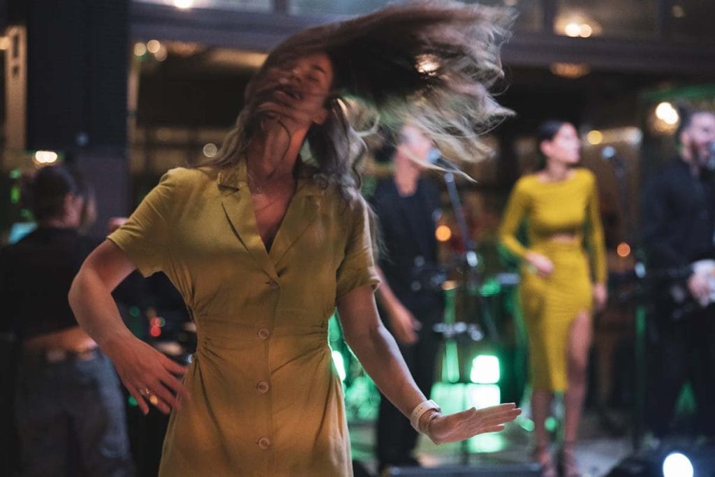 live band dancing