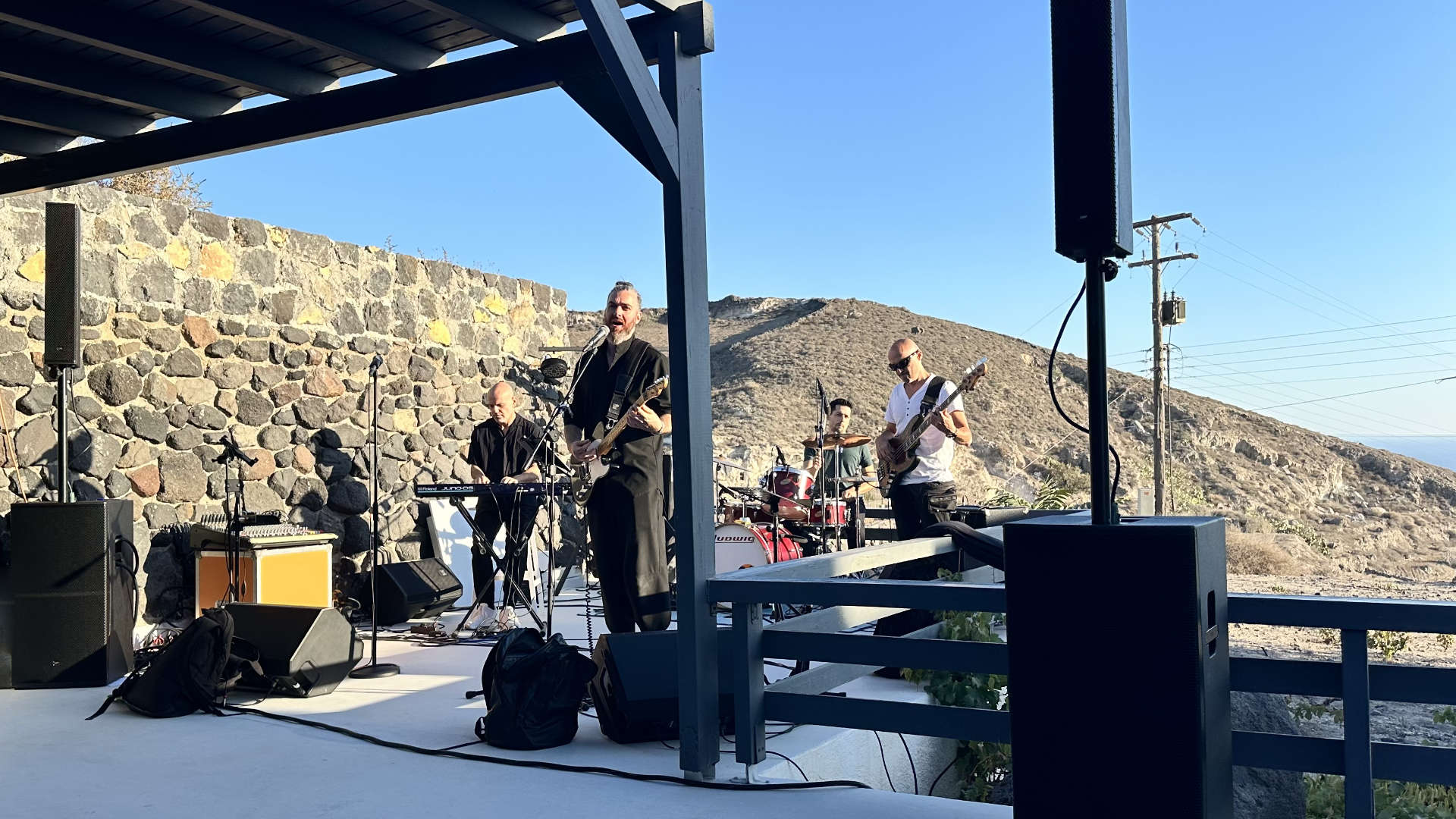 The best party band by One Take