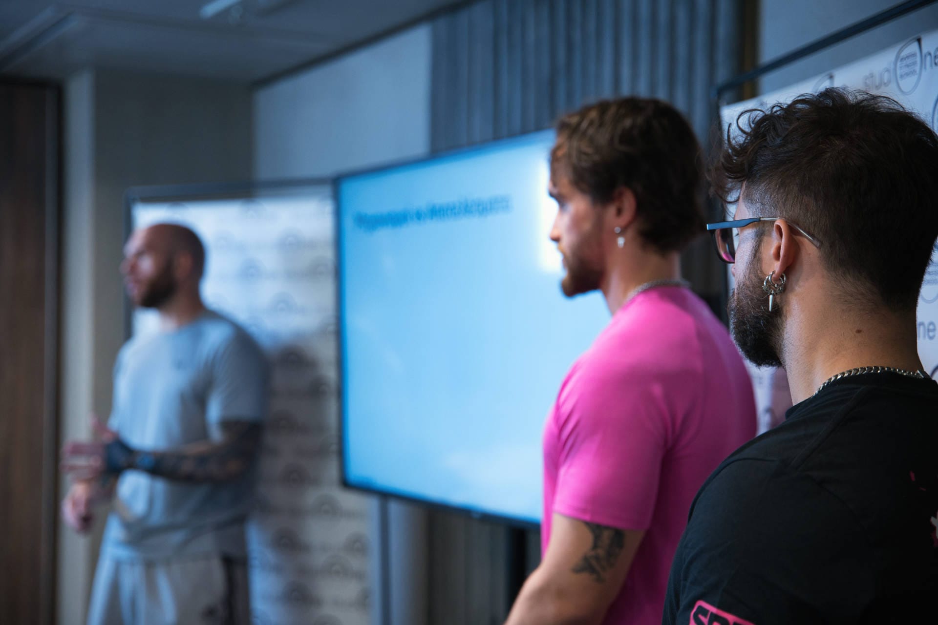 Fitness Masterclass with Anavoliko Parathyro