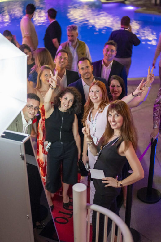 mirror booth
