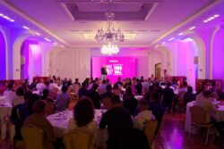 instashop videography